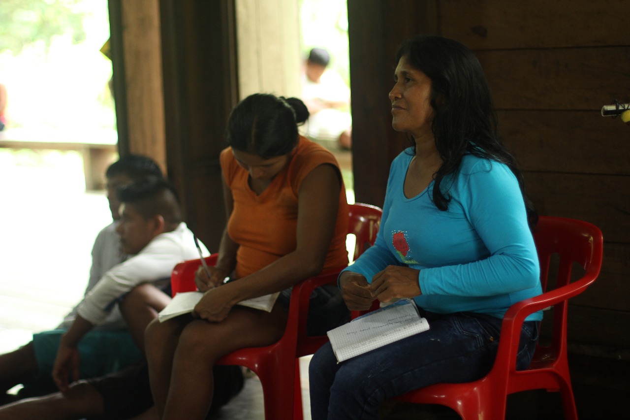 Guardianas del conocimiento ancestral de mirití-paraná en la 18ª sesión del foro permanente de Naciones Unidas para las cuestiones indígenas Guardianas del conocimiento ancestral de mirití-paraná en la 18ª sesión del foro permanente de Naciones Unidas para las cuestiones indígenas