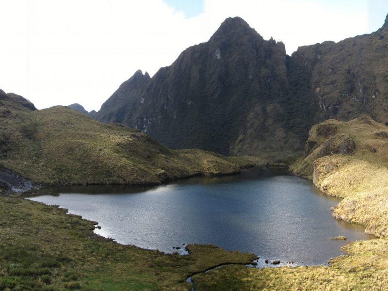 Laguna Los Chorros, fotografía Mauricio Aragón - Henry Imbacuan Muñoz-PNN Las Hermosa