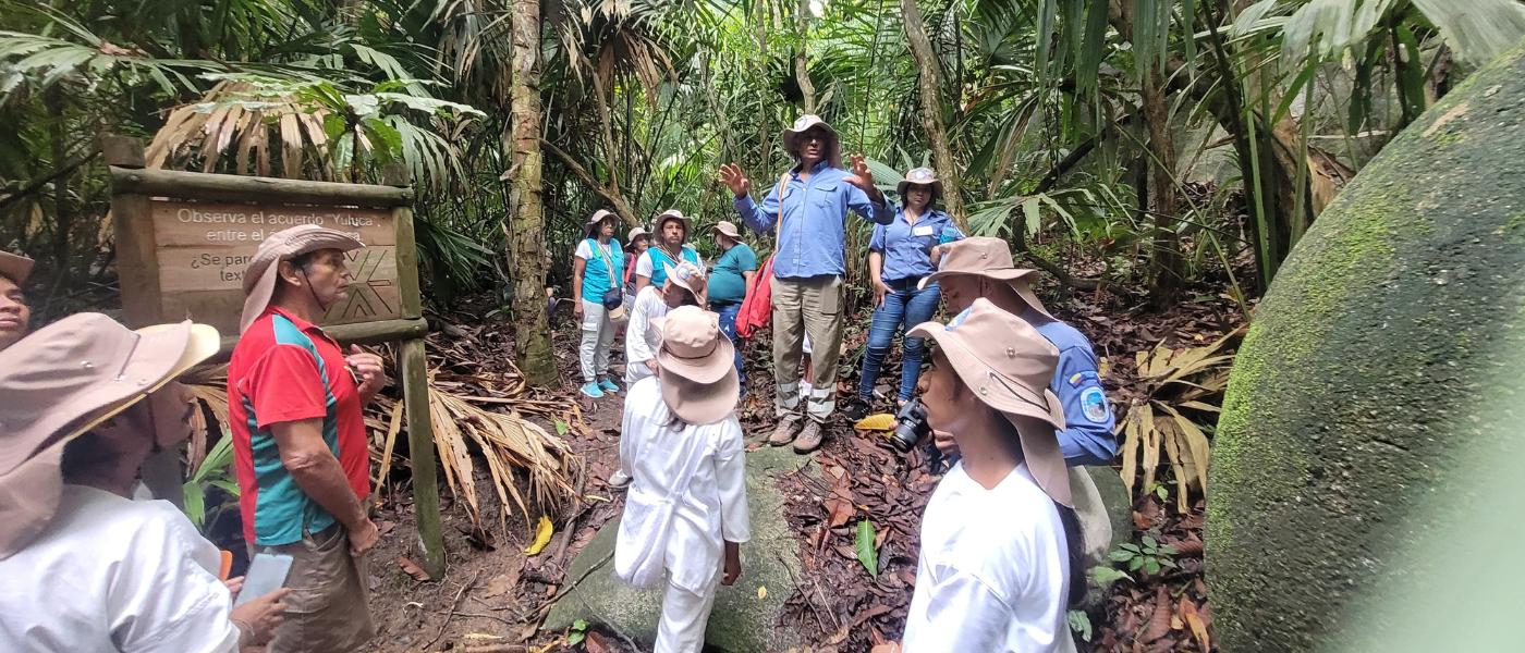 Intercambio de experiencias significativas de los Parques Nacionales Naturales Sierra Nevada de Santa Marta, y Tayrona con instituciones educativas Intercambio de experiencias significativas de los Parques Nacionales Naturales Sierra Nevada de Santa Marta, y Tayrona con instituciones educativas