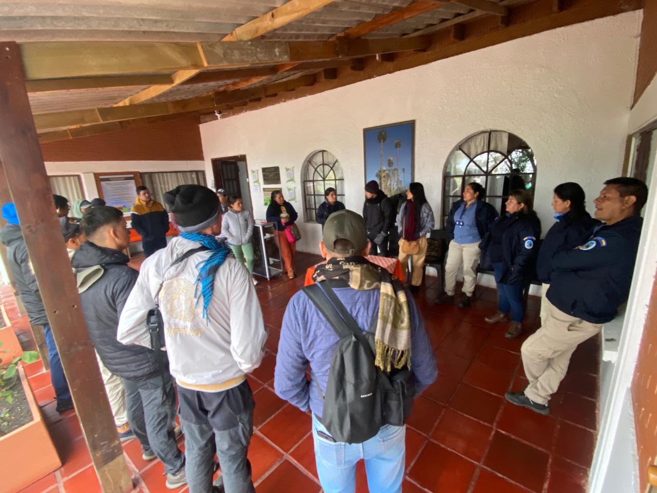 turismo de naturaleza entre el PNN Sierra de la Macarena y Tinigua en el PNN Chingaza