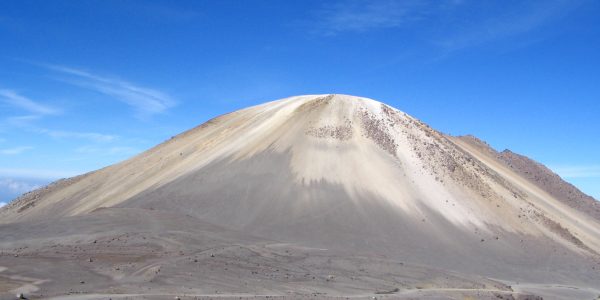Volcan inactivo Crater de la Olleta-MarioF