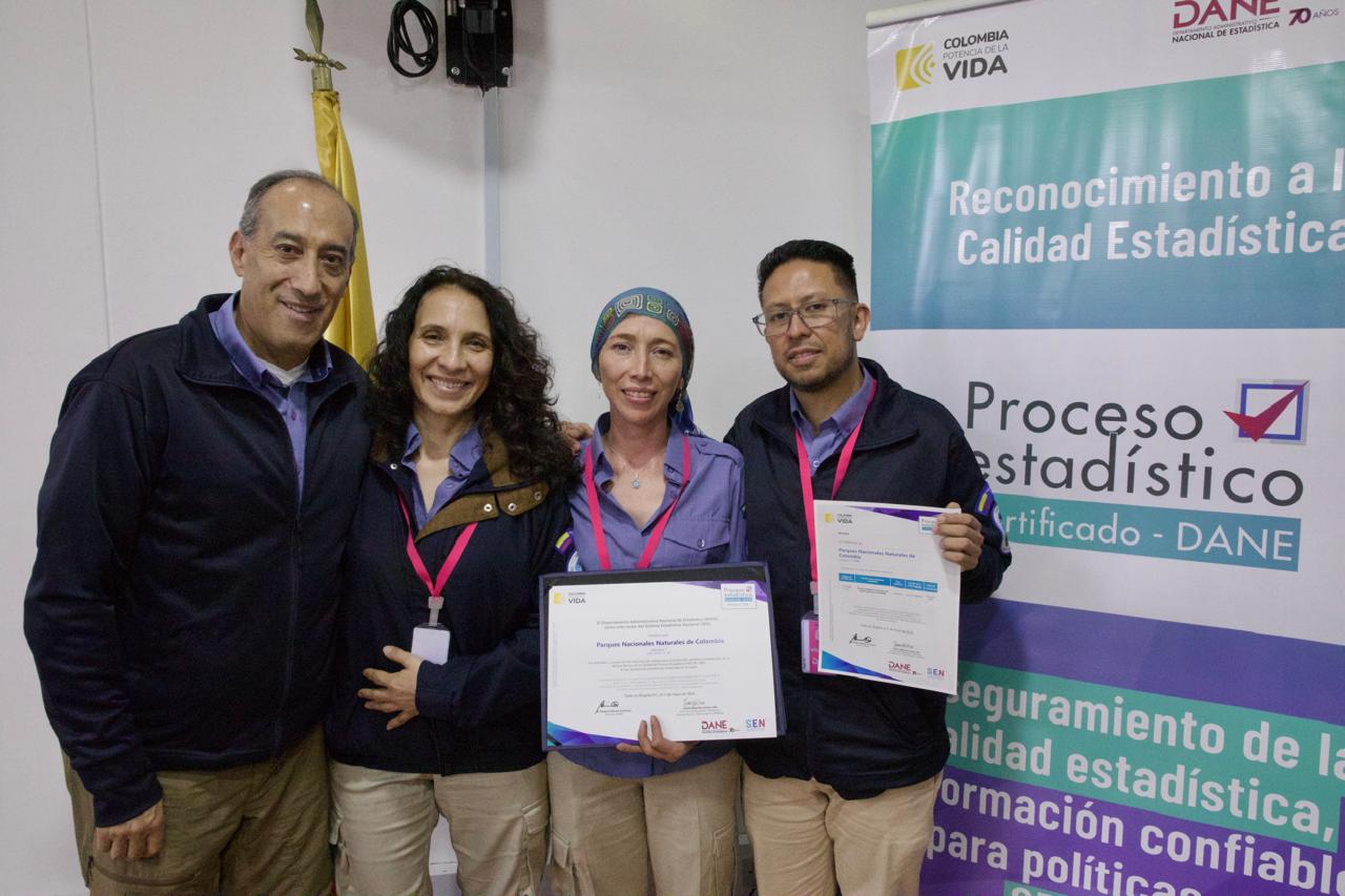 Parques Nacionales Naturales de Colombia recibe reconocimiento del DANE por excelencia en información estadística. Parques Nacionales Naturales de Colombia recibe reconocimiento del DANE por excelencia en información estadística.