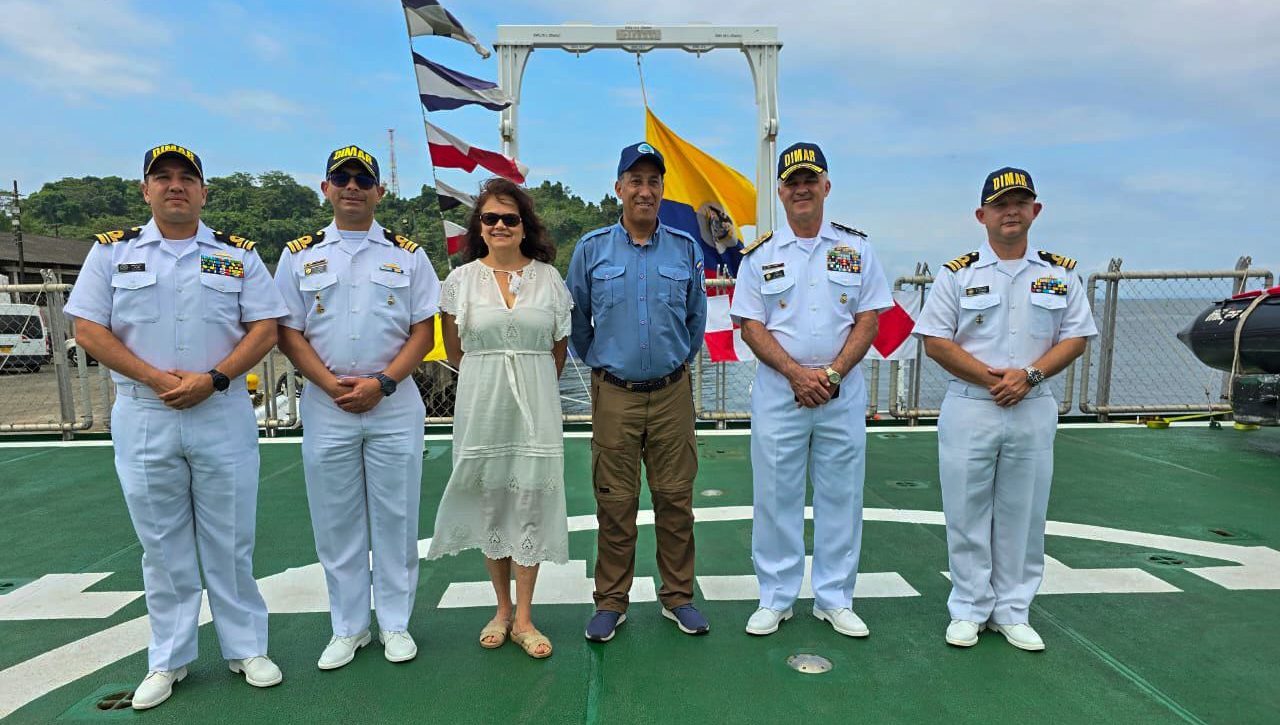 Colombia inicia la Expedición Pacífico Sostenible – 2024, con el objetivo de cuantificar la captura de carbono en áreas protegidas oceánicas del pacífico colombiano Colombia inicia la Expedición Pacífico Sostenible – 2024, con el objetivo de cuantificar la captura de carbono en áreas protegidas oceánicas del pacífico colombiano