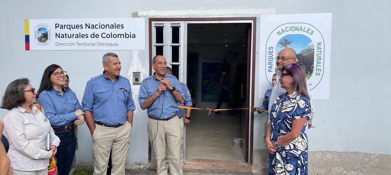 Parques Nacionales Naturales abre nueva sede en Villavicencio: un espacio para la conservación, el diálogo y la paz territorial Parques Nacionales Naturales abre nueva sede en Villavicencio: un espacio para la conservación, el diálogo y la paz territorial