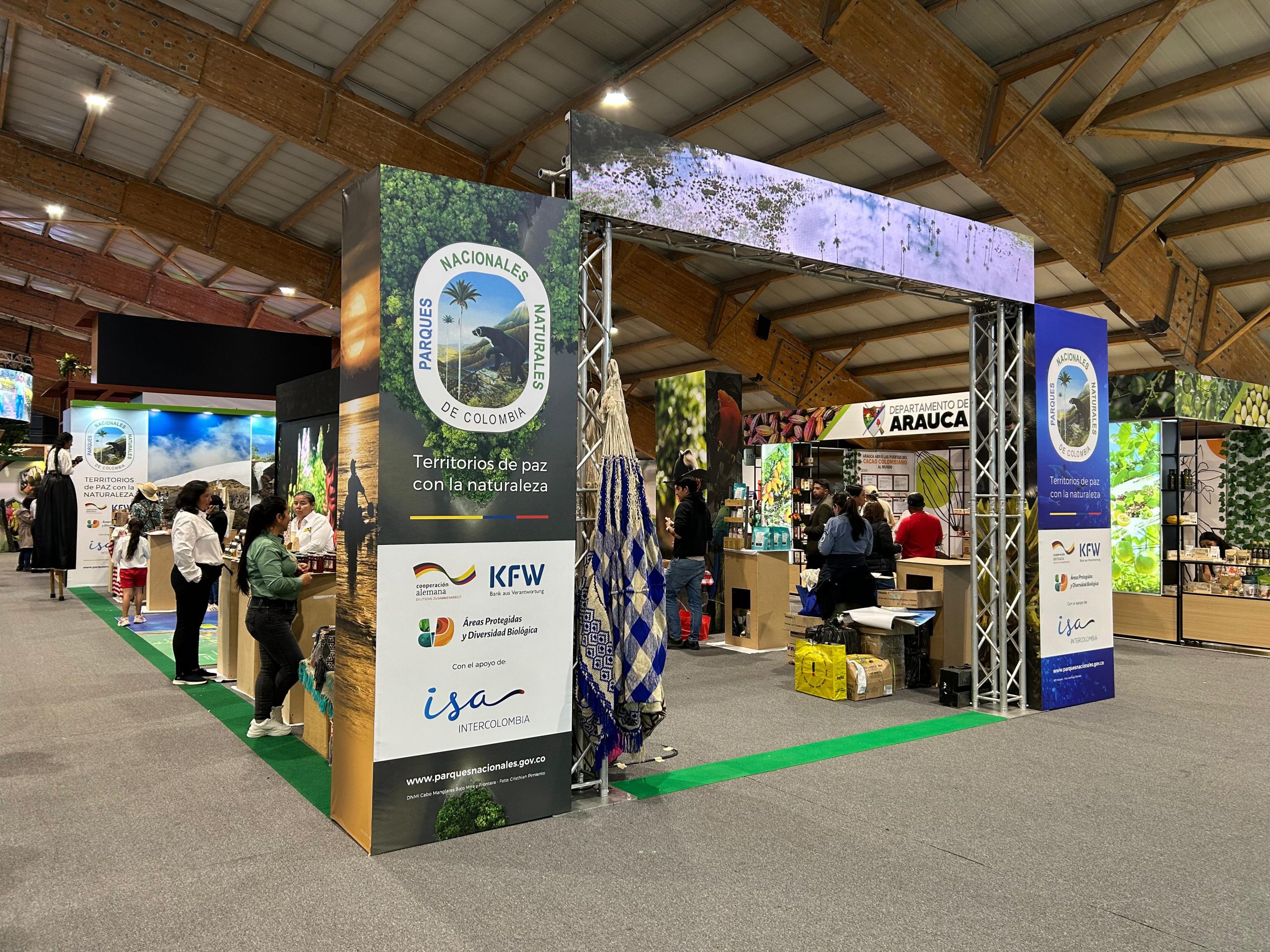 Parques Nacionales llega a Agroexpo 2025 con más de 30 emprendimientos comunitarios que le apuestan a la sostenibilidad Parques Nacionales llega a Agroexpo 2025 con más de 30 emprendimientos comunitarios que le apuestan a la sostenibilidad
