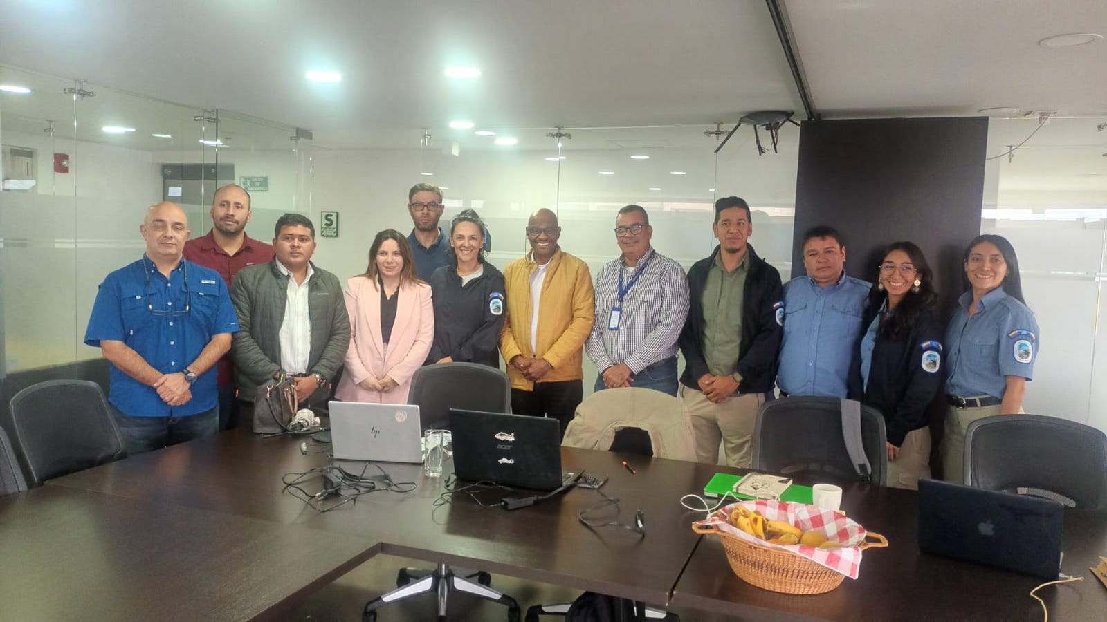 Avanza proyecto de prospección pesquera en dos áreas marinas del Pacífico colombiano