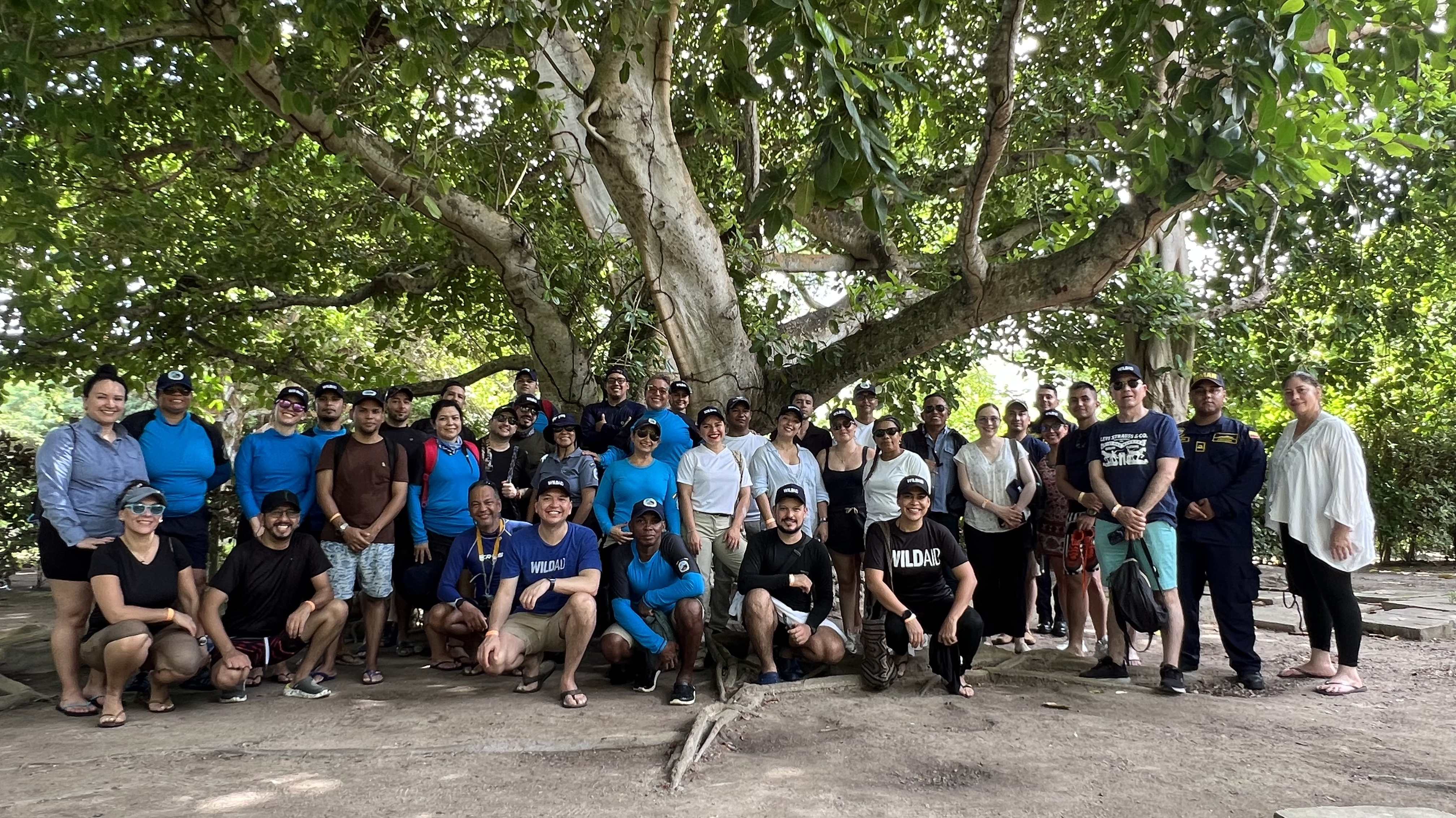 Parques Nacionales Naturales de Colombia fortalece la protección marina con tecnología y cooperación interinstitucional