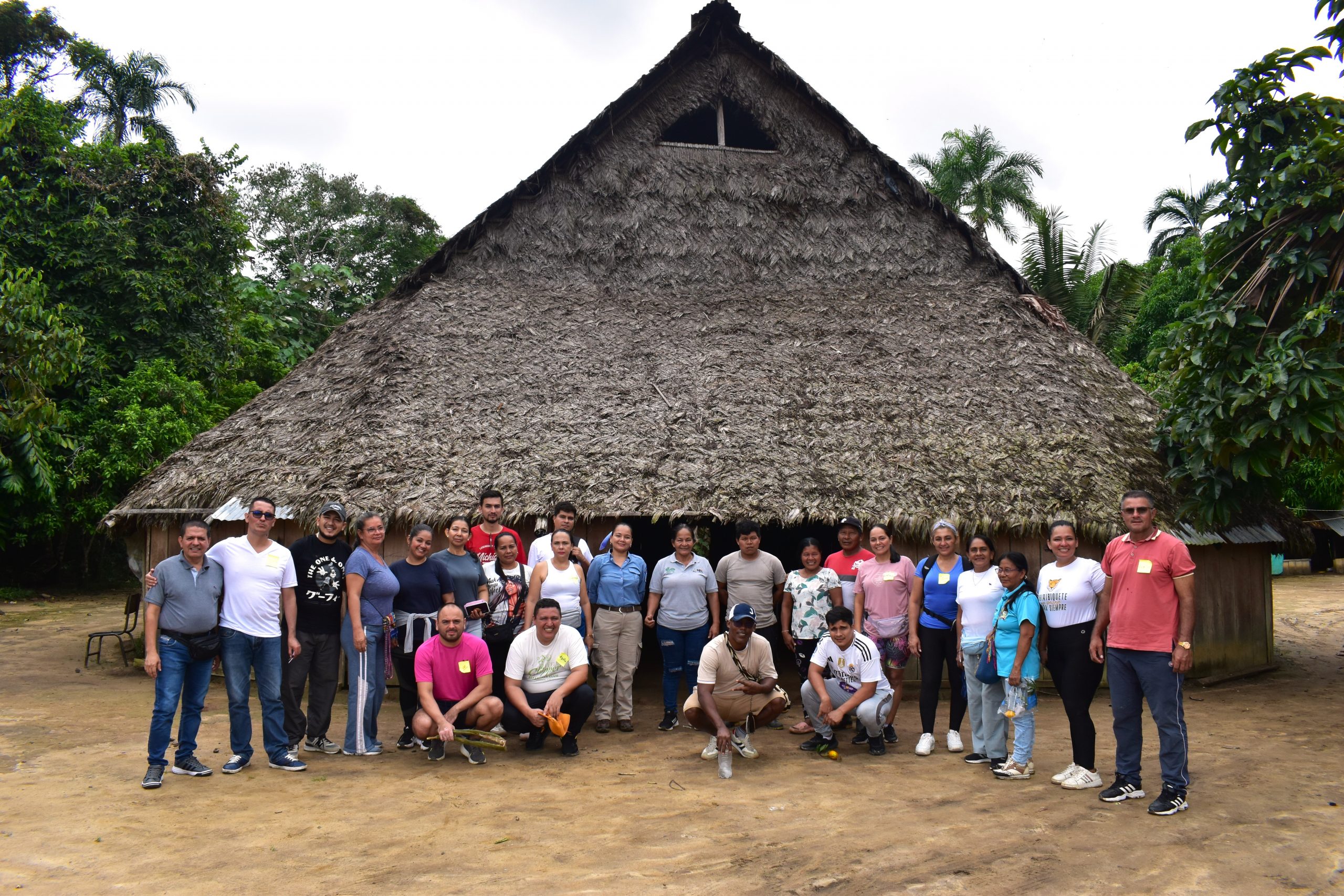 Docentes de Solano se preparan como Guardianes de Chiribiquete